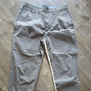 Banana Republic men’s pants - never worn - size 33x30
